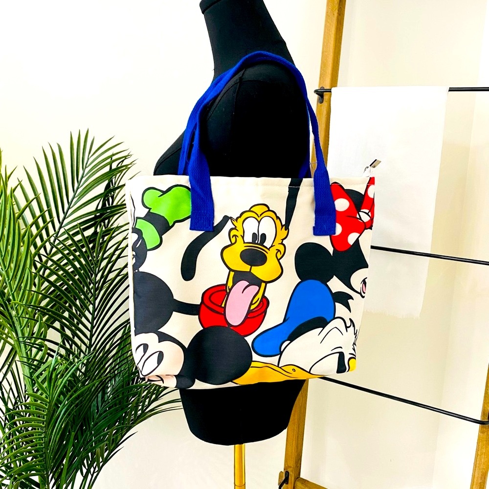 NWOT Disney Donald Duck, Goofy, Mickey & Minnie Tote Bag, Vibrant Multicolor